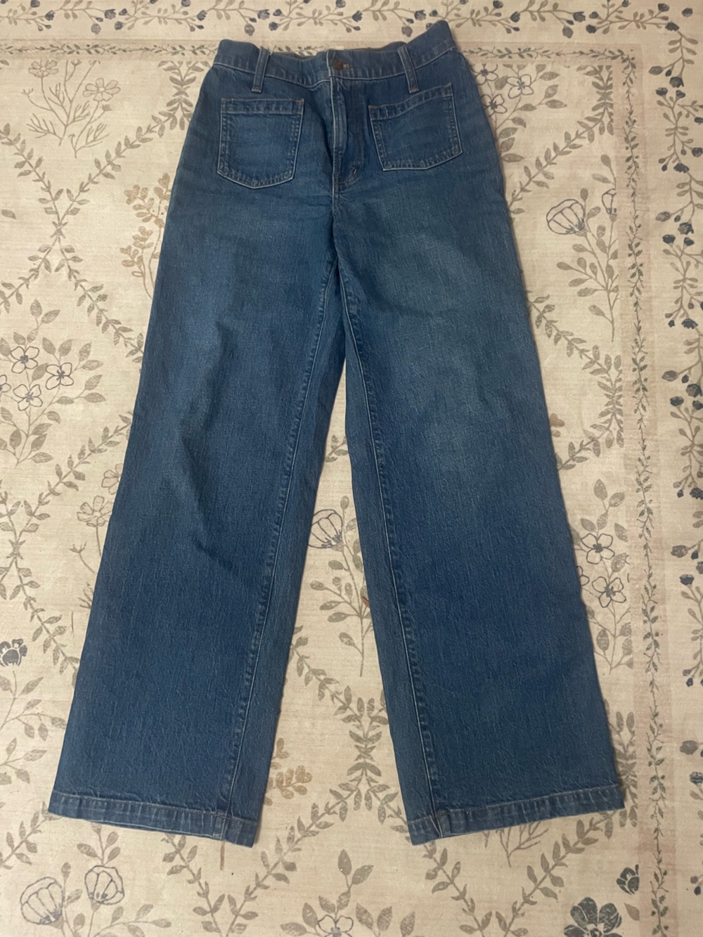 Madewell Straight-Leg Jeans in Deep Blue Wash